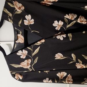 Dynamite Floral Bodysuit - XS